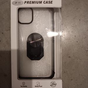 IPHONE 11 CLEAR CASE.